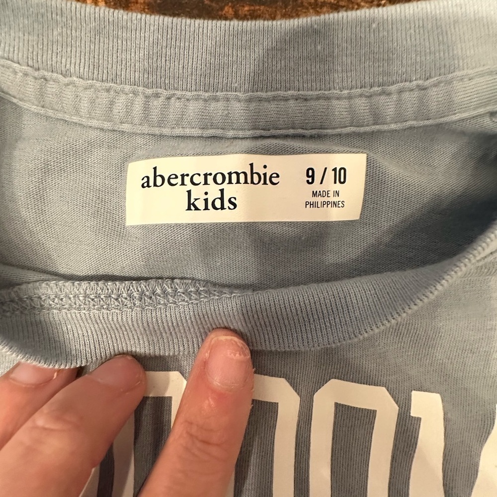 Girls Abercrombie & Fitch Long Sleeve Shirt - Picture 2 of 2